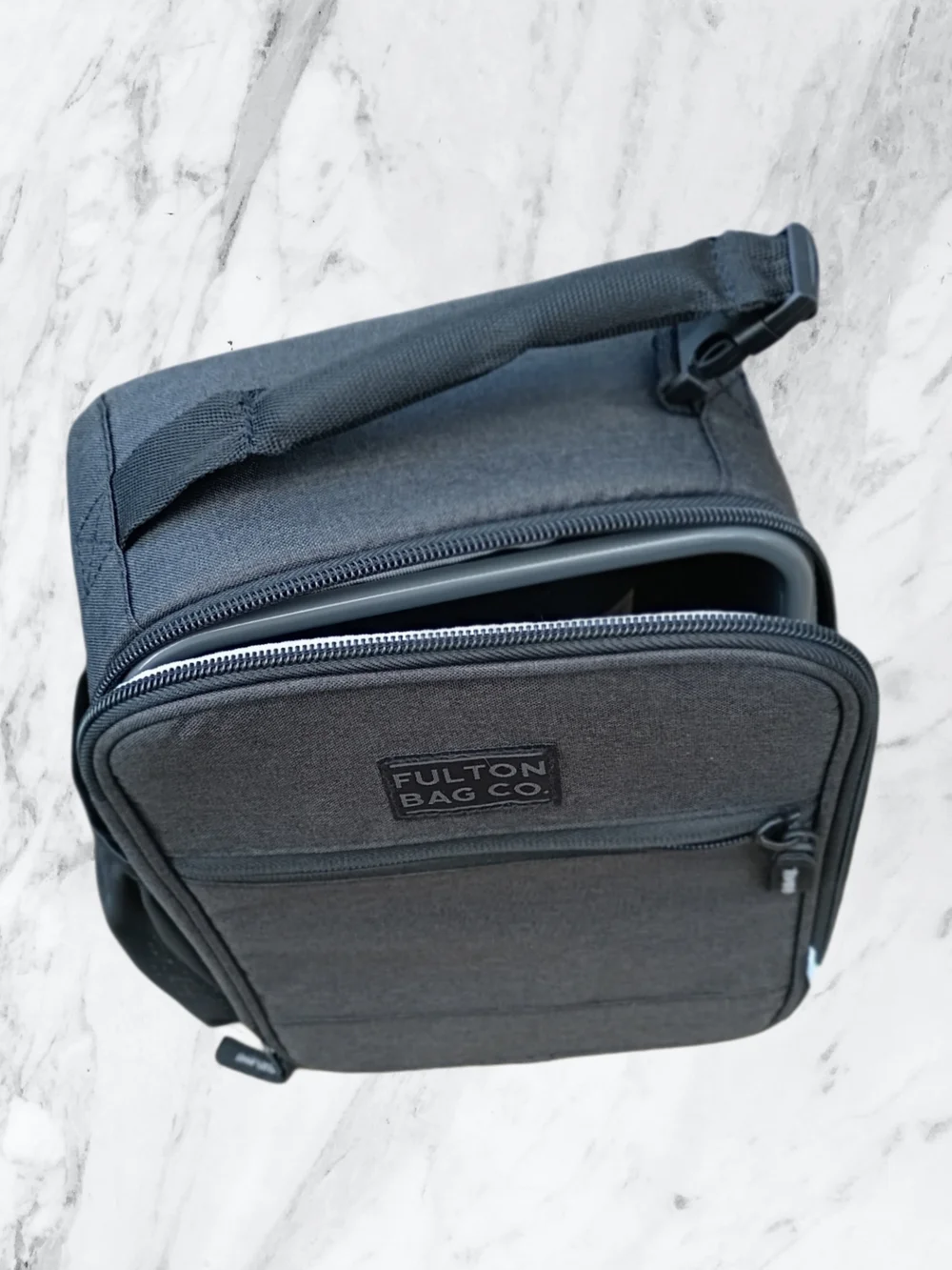 Upright Lunch Bag Zipperd With Plastic Insert And Bottle Holder